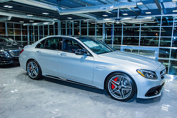 Darby & Mercedes-Benz Networking